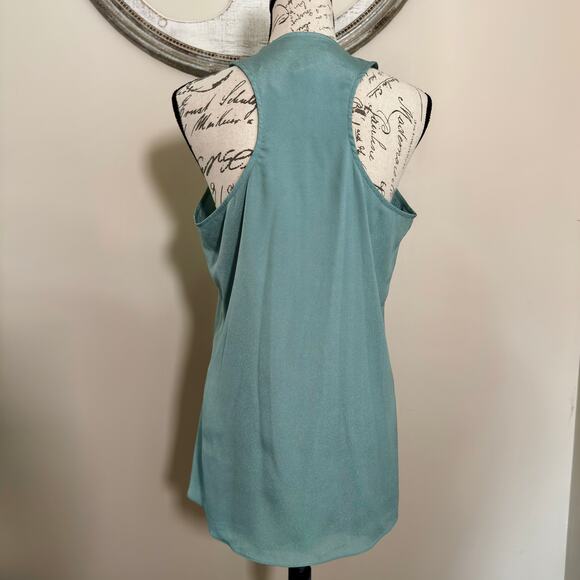 MM COUTURE Elegant Beaded V-Neck Sleeveless Blouse – Aqua Blue Size L - Picture 3 of 4